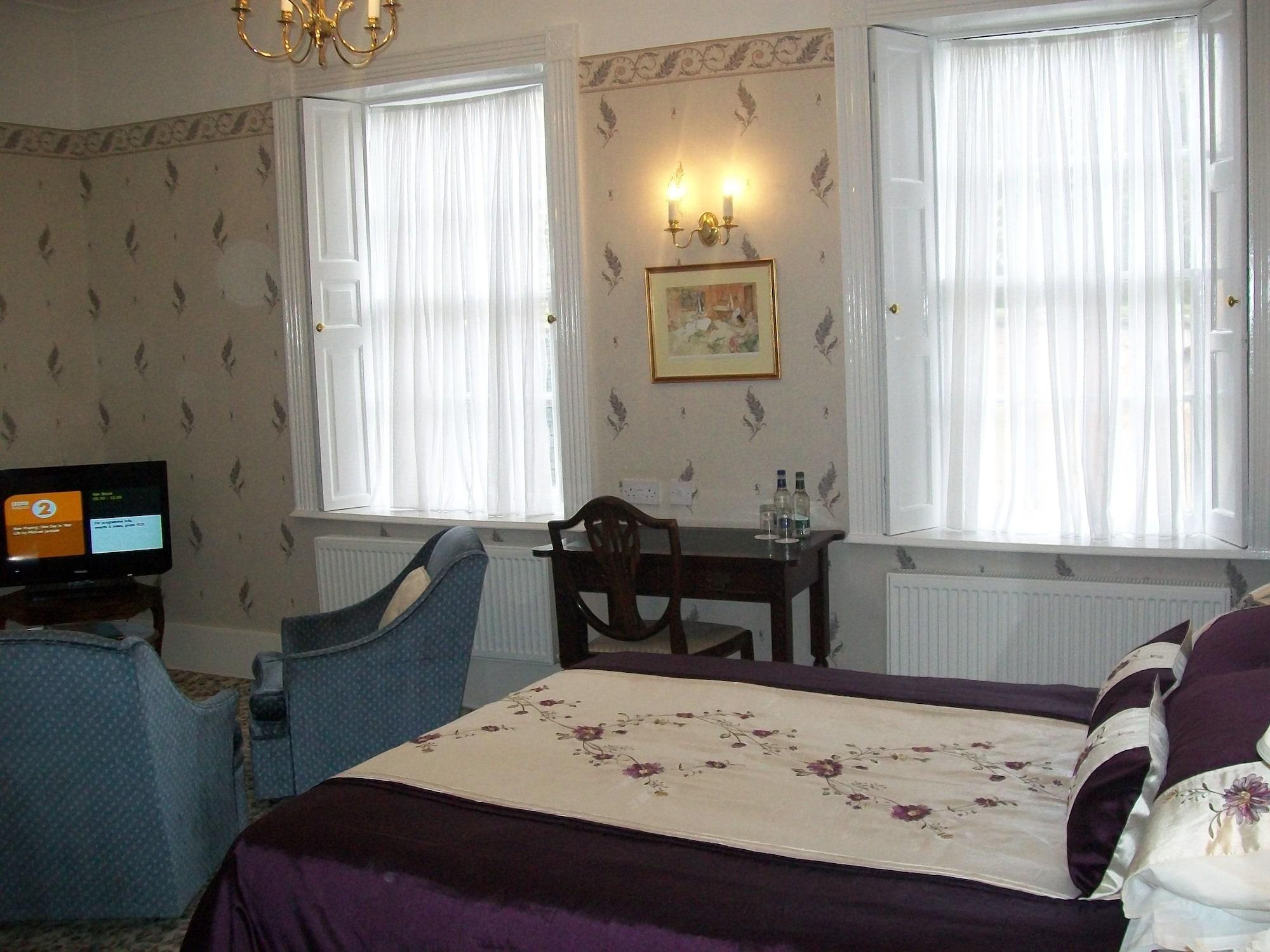 Chapel House Hotel Атърстоун Екстериор снимка