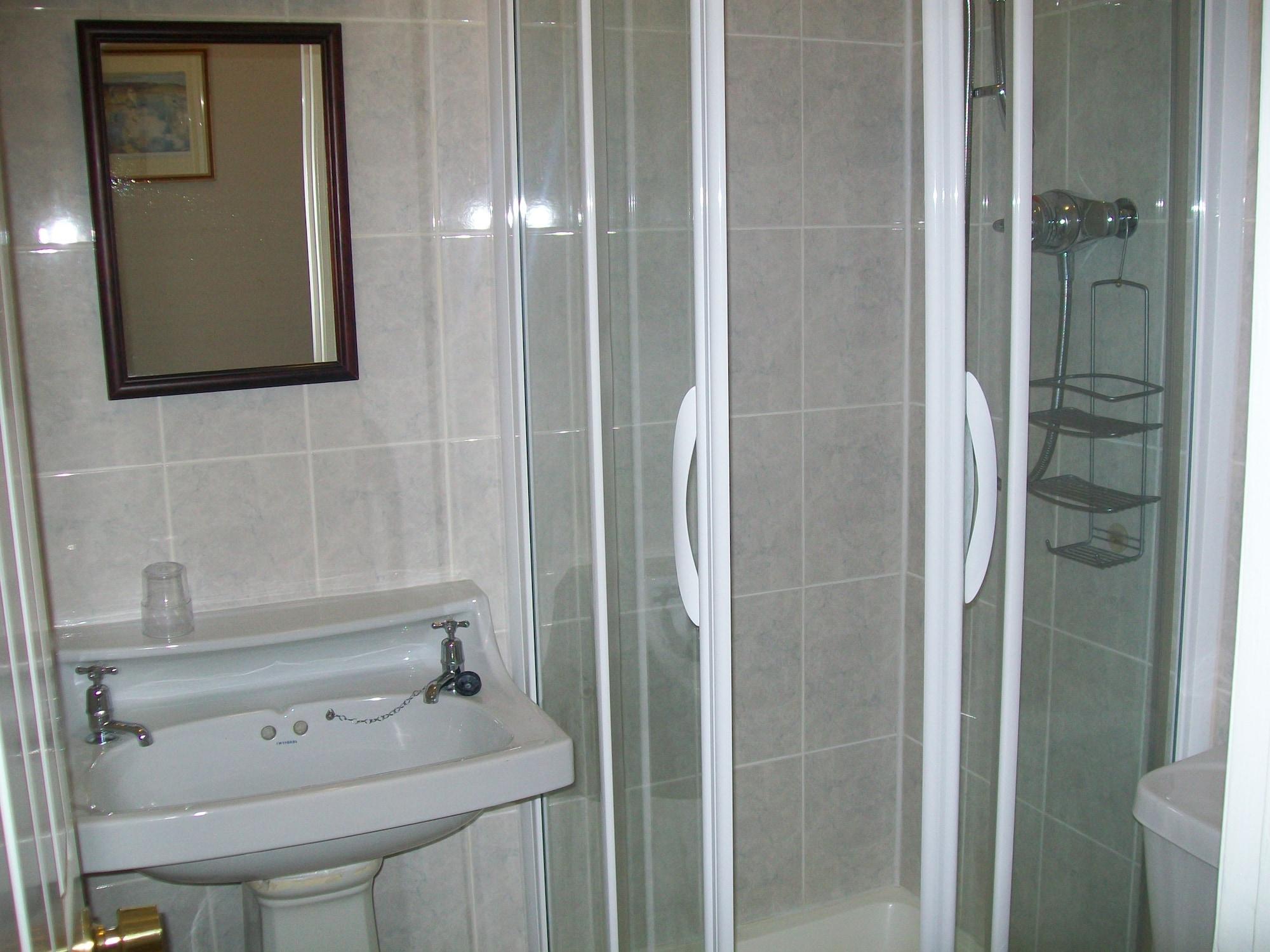 Chapel House Hotel Атърстоун Екстериор снимка
