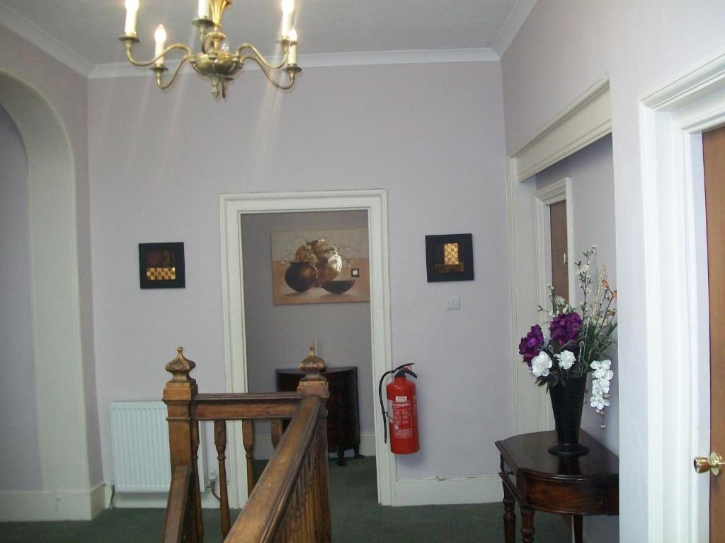 Chapel House Hotel Атърстоун Екстериор снимка